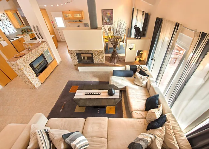 Olive Private Swimming Pool 5 Bdr Rhodes