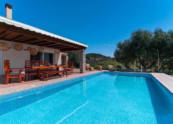 Olive Private Swimming Pool 5 Bdr Rhodes