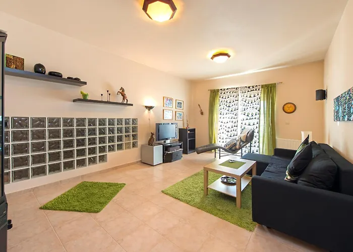 Olive Private Swimming Pool 5 Bdr Rhodes *