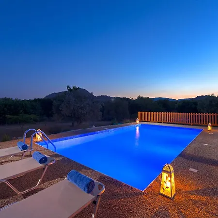 Olive Private Swimming Pool 5 Bdr Rhodes * Колимбия