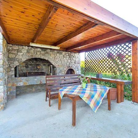 Olive Private Swimming Pool 5 Bdr Rhodes